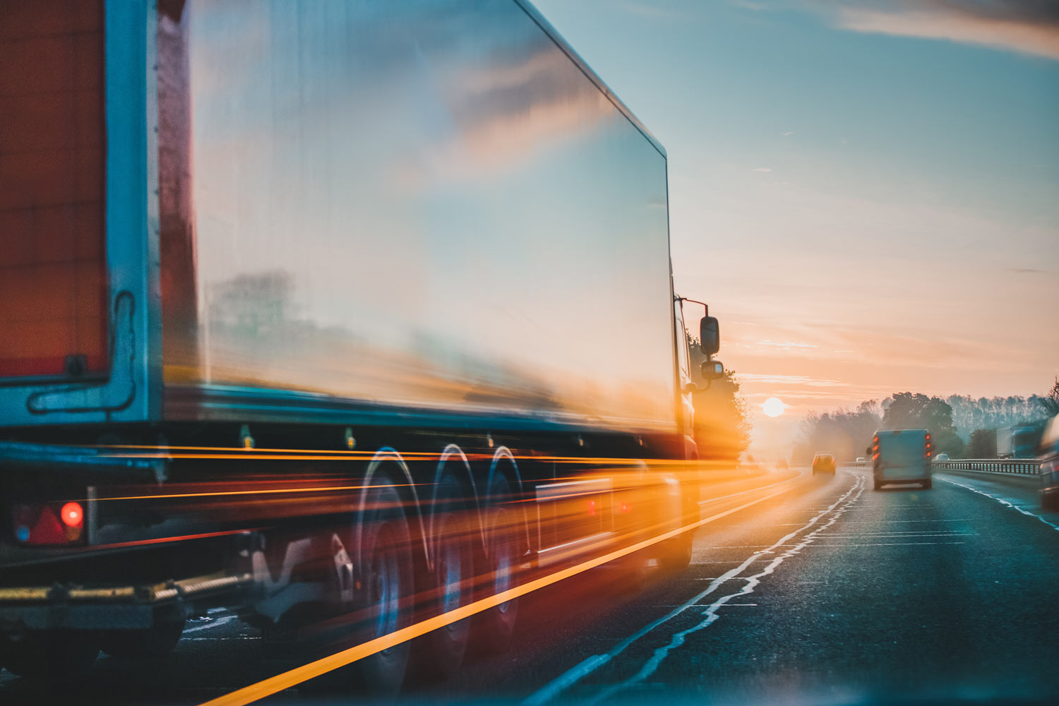 LKW auf Autobahn